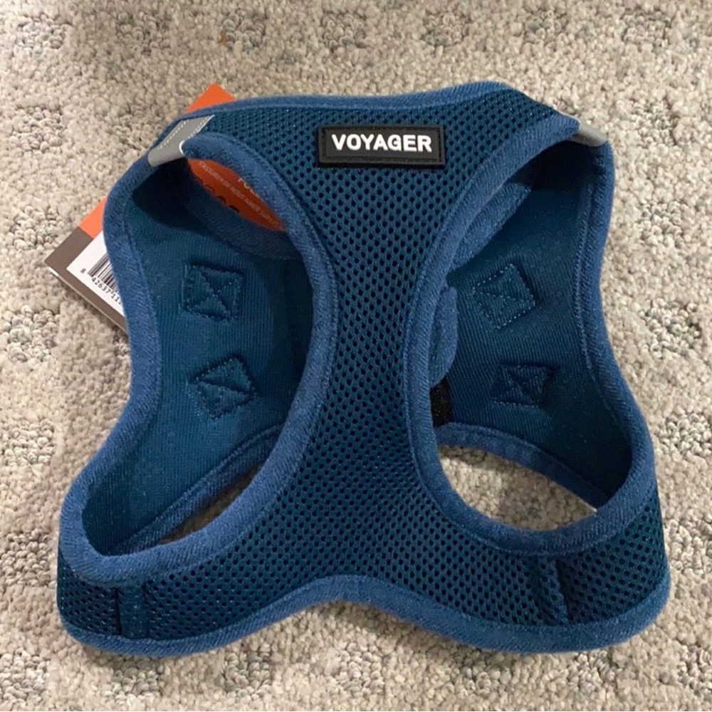 Set of 2 Voyager Step-in Harnesses - Medium (black, navy) - Picture 4 of 4